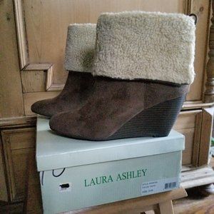 NWT LAURA ASHLEY FLEECE CUFF HIGH WEDGE BOOTIE
